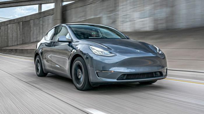 Μείωση στις τιμές για το Tesla Model Y | Τι γίνεται με την μεταπωλητική αξία; 